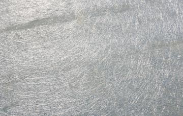 Woodsfold laminate fibreglass or shingles?